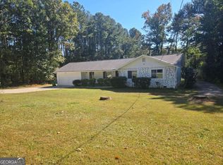 5393 Rockbridge Rd, Stone Mountain, GA 30088