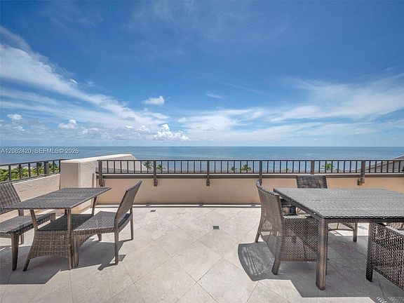 2nd image of 201 Crandon Blvd APT 938