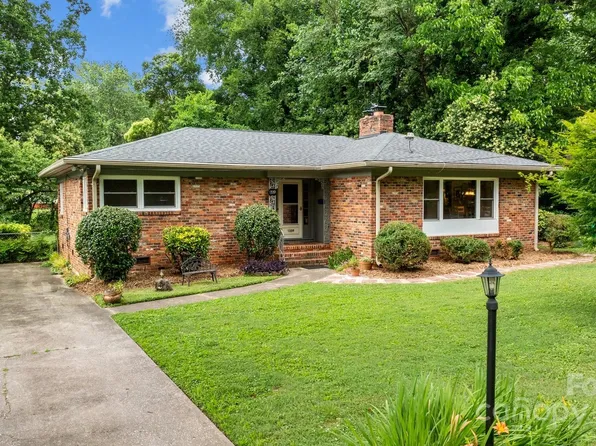 1339 Drexel Pl, Charlotte, NC 28209