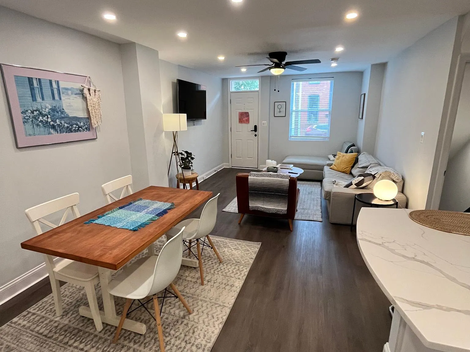 1266 Riverside Ave — Photo 3