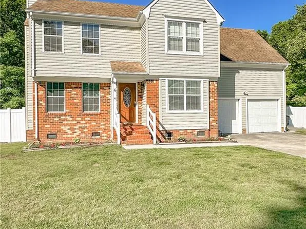 4 Eaver Ct, Portsmouth, VA 23703