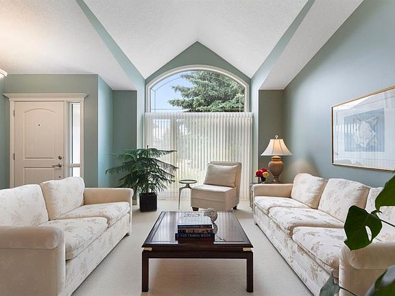 4th image of 311 SE Woodhaven Bay SW