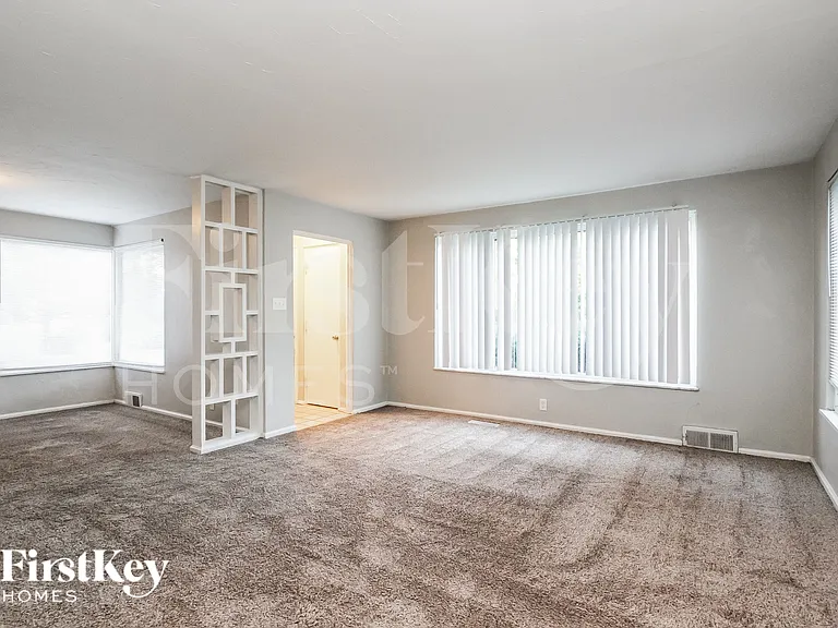3216 Brill Rd — Photo 2