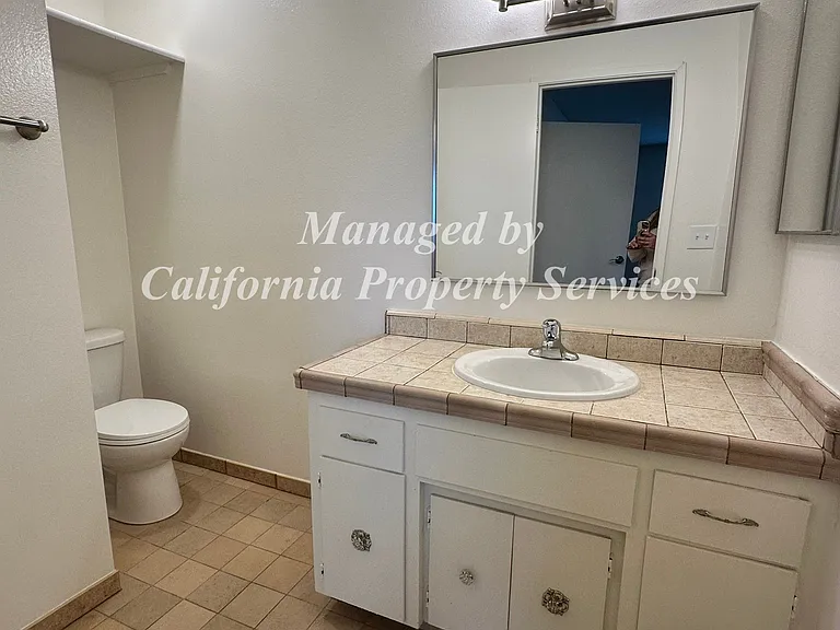 2630 Spyglass Dr #D — Photo 11