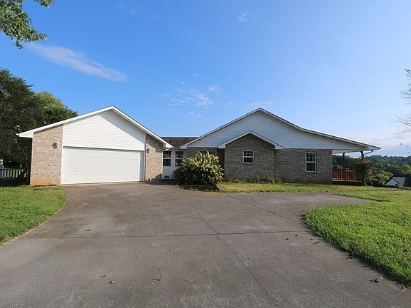 4th image of 2123 Aaron Ct