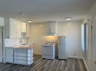 442 1/2 E Lincoln St #1/2, Carson, CA 90745