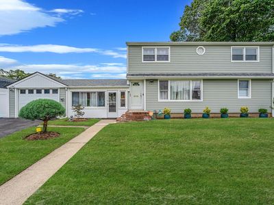 1031 Jerome Road, Franklin Square, NY, 11010