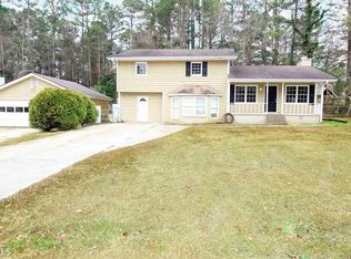 4174 Arrayro Dr, Snellville, GA 30039