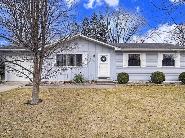 1408 Quincy Dr, Mishawaka, IN 46544