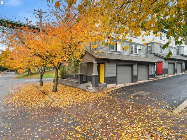 6700 N Pittsburg Ave, Portland, OR 97203