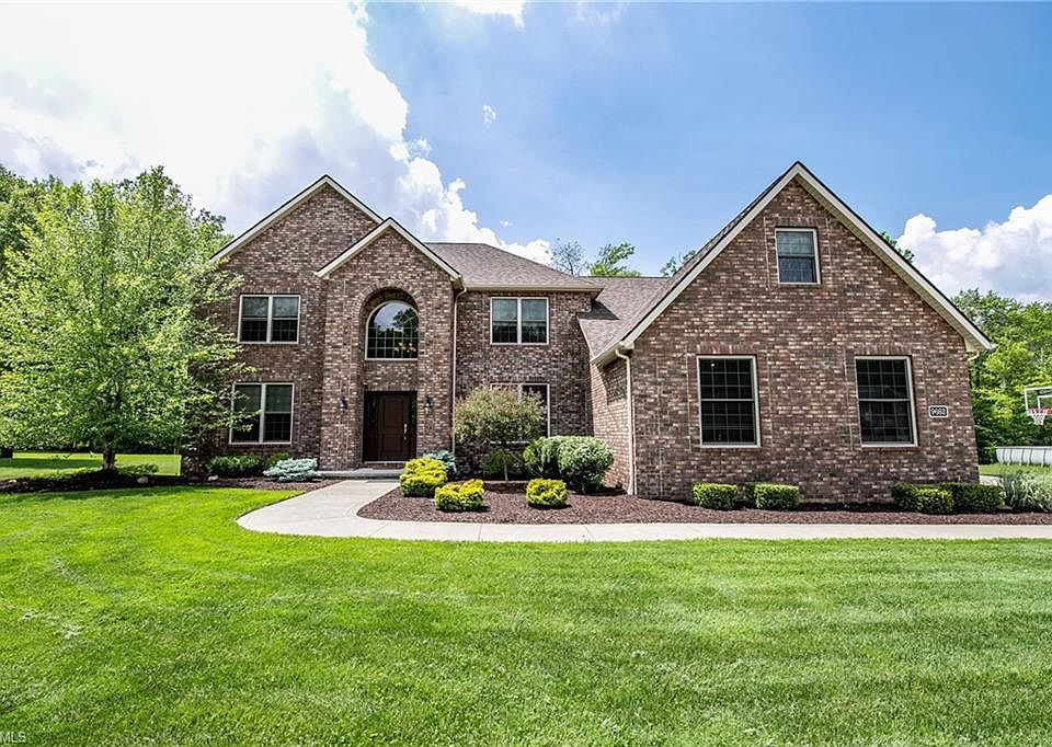 1st image of 9662 Amberwood Ct