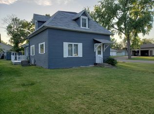 310 N 5th St, Groton, SD 57445