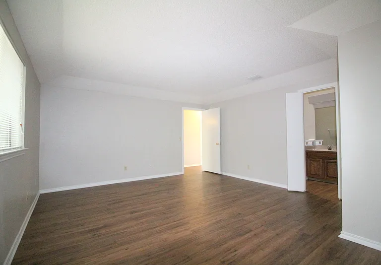 12029 Leisure Way — Photo 20