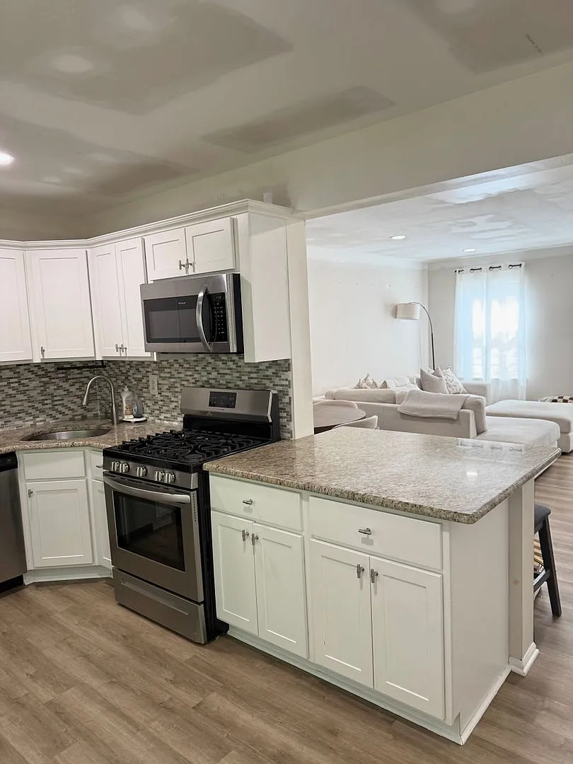 2 BR 1 BA Galloway Townhome — Photo 2