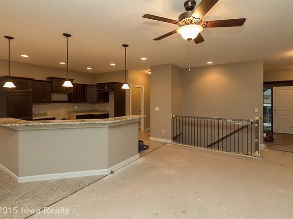 4th image of 1916 NW Scott Ln