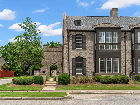 3748 Village Center Way, Birmingham, AL 35226