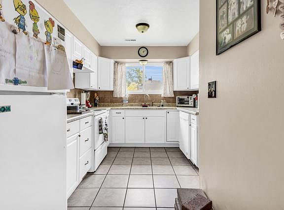 5th image of 7418 W Copperview Dr