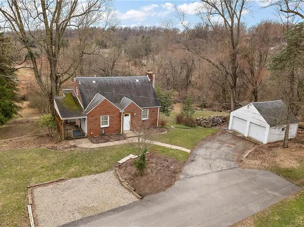 2 Beulah Ln, Pittsburgh, PA 15235