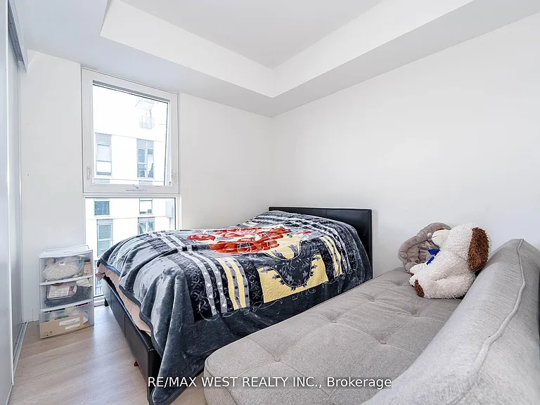 500 Wilson Ave #721 — Photo 9
