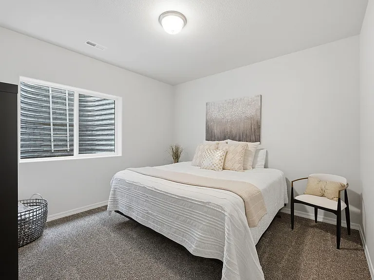 8258 Sprague Way — Photo 13