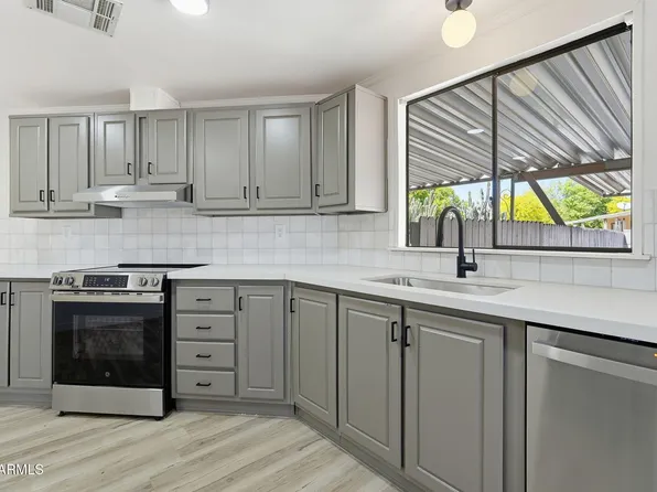 8601 N 103RD Avenue #226, Peoria, AZ 85345