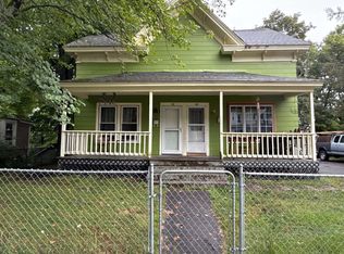 40 Eddy St, Ware, MA 01082