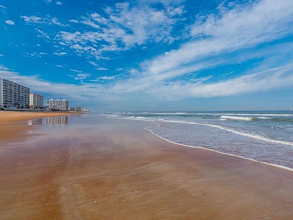 2nd image of 1081 Ocean Shore Blvd