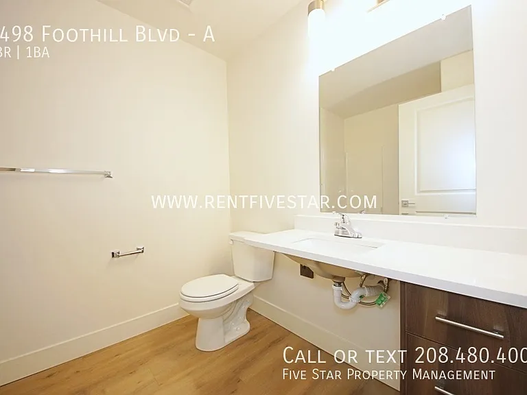 2498 Foothill Blvd #A — Photo 12