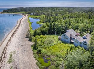 6 Wellington Ln, Southwest Harbor, ME 04679