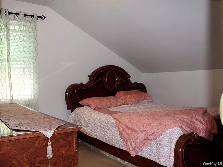 5834 Albany Post Rd — Photo 9