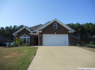 50 N Creek Dr, Sylacauga, AL 35150