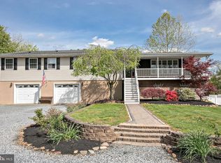 272 Conrow Rd, Riverside, NJ 08075