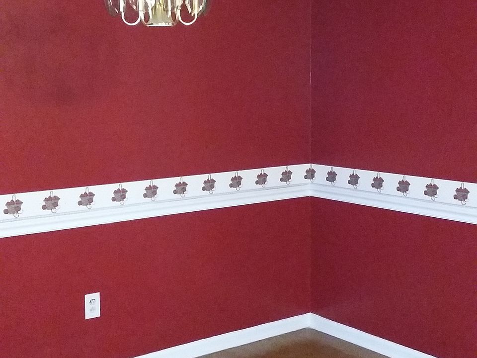 Dinning area (in kitchen)