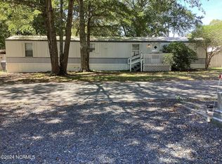 1820 Oakland Dr SW, Ocean Isle Beach, NC 28469