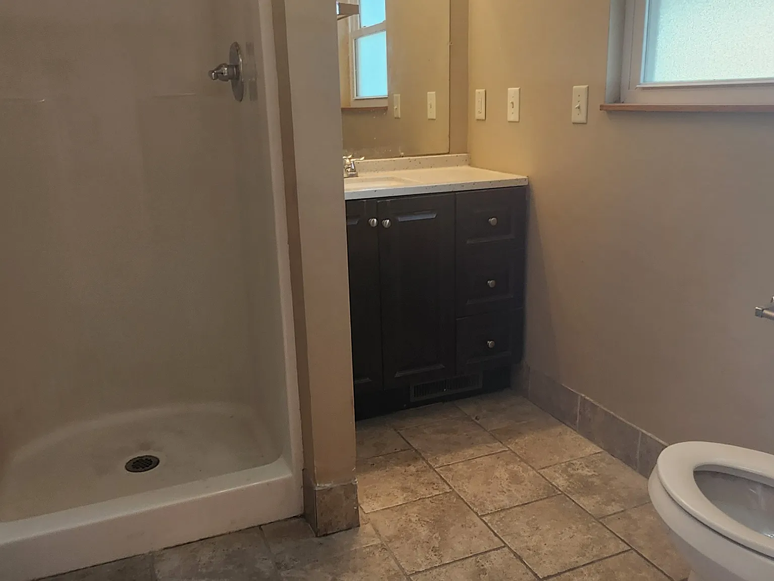 414 Perrin Street — Photo 3