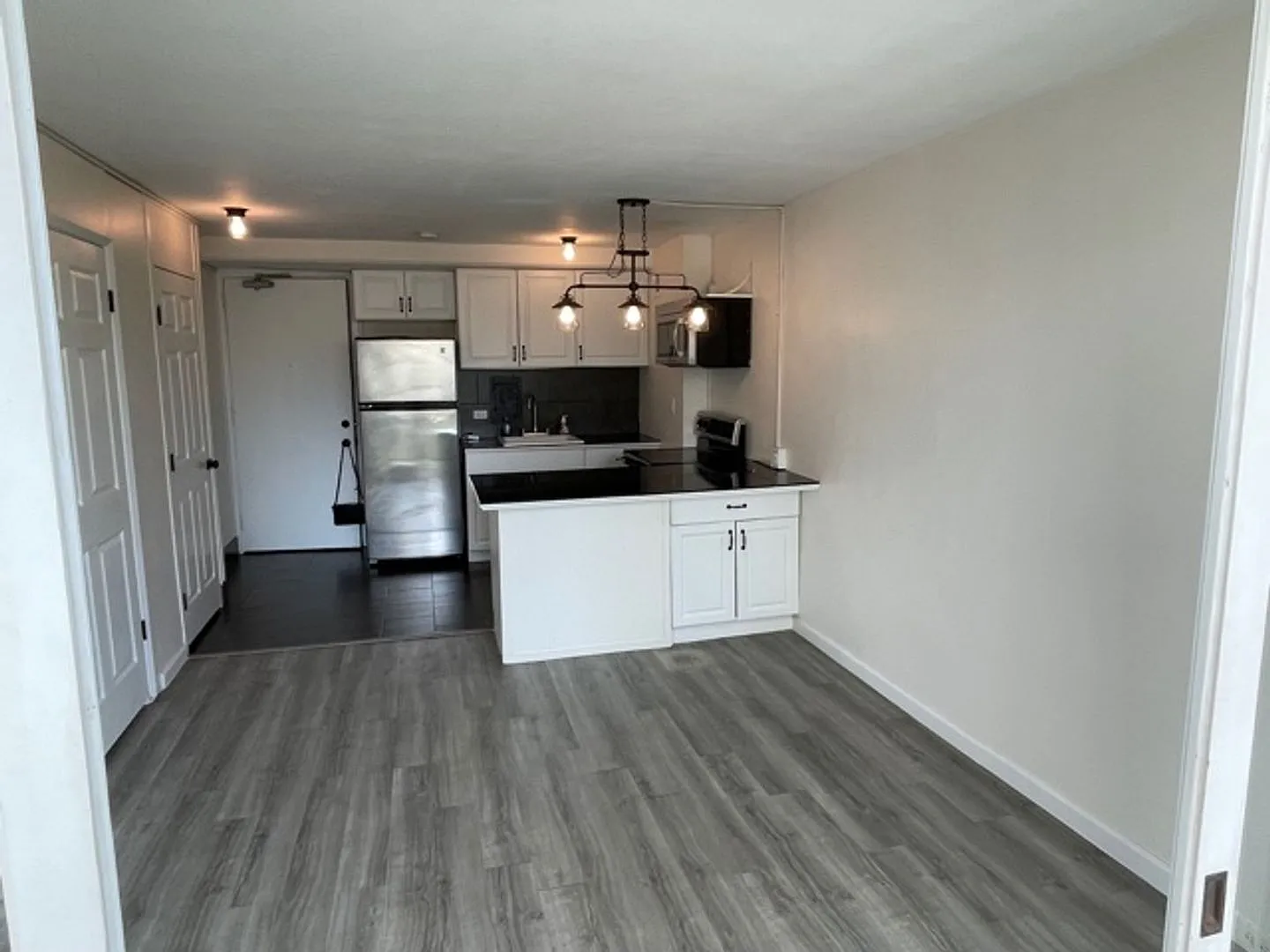445 Kaiolu St — Photo 3