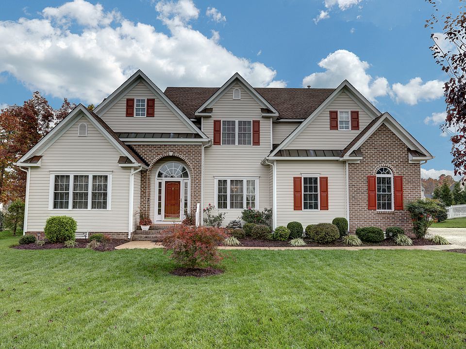 1st image of 14518 Woodleigh Dr