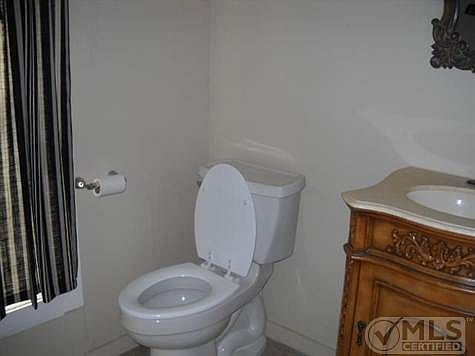 5th image of 1517 Washington Blvd #1/2