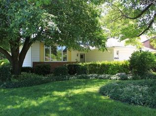 1069 Brainard Rd, Highland Heights, OH 44143