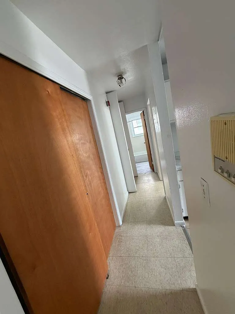 1 bed, $1,700 — Photo 2