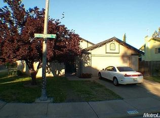 9014 Cottonwood Ln, Stockton, CA 95210