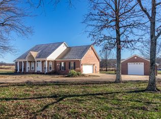 909 Buffalo Rd, Hohenwald, TN 38462