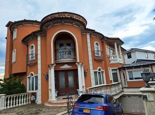 1-05 Samos Ln, Flushing, NY 11357