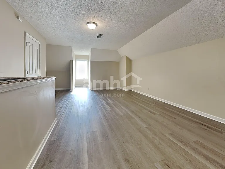 13148 Braybourne Pkwy — Photo 19