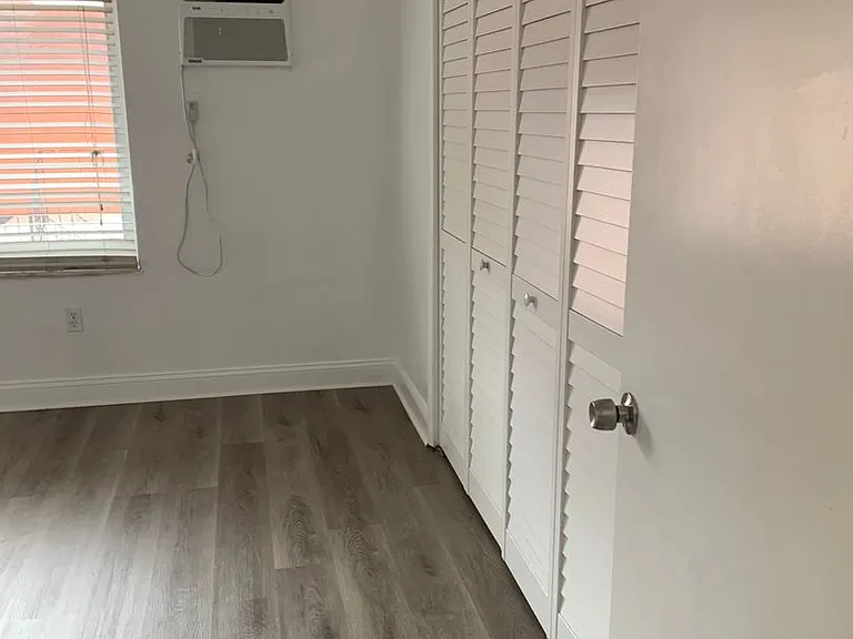 1245 SW 5th St — Photo 22