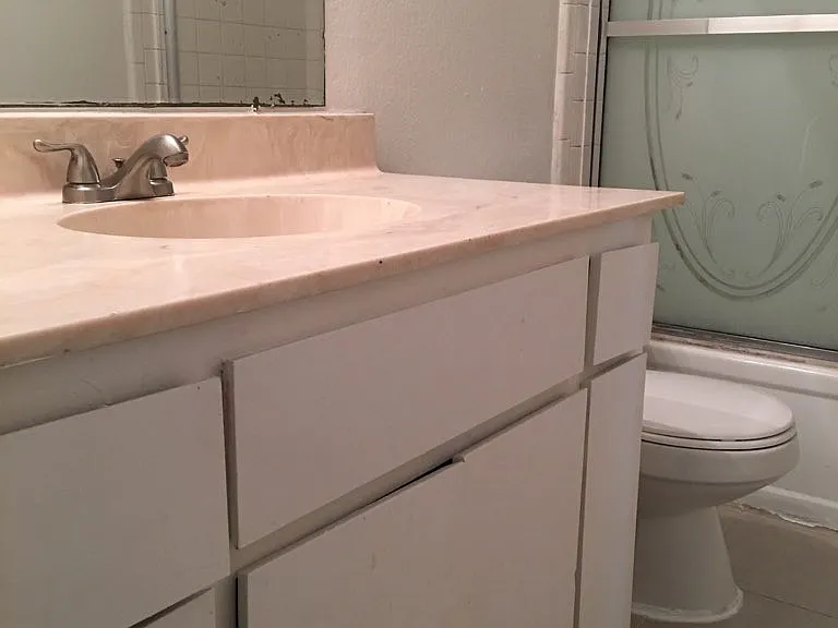 851 S HORN BTH SINK_02142024