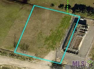 Roy St, Plattenville, LA 70393
