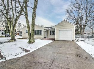 212 S Oak St, Cridersville, OH 45806