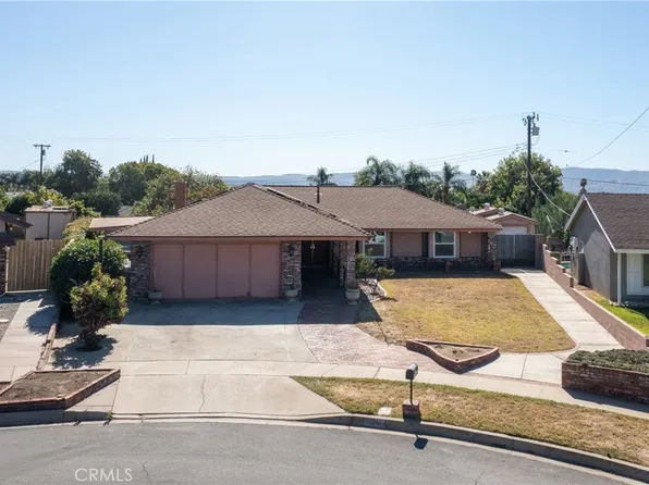 3435 Clifton Ave, Highland, CA 92346
