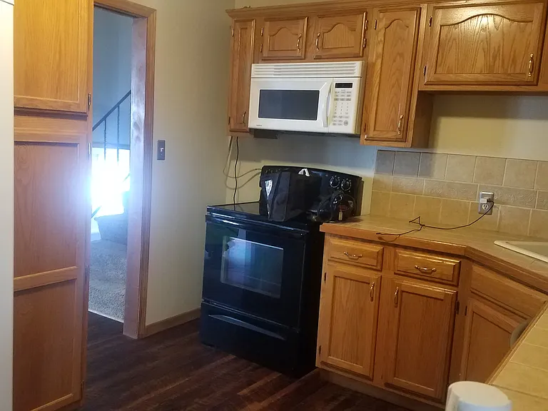 619 Sussex Ln #1 — Photo 7